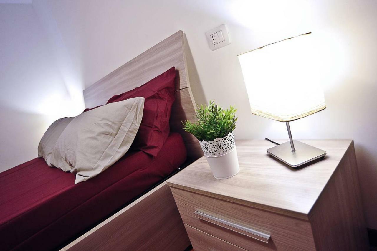 Il Rifugio Del Paguro Apartment ปอร์โตเรกานาติ ภายนอก รูปภาพ